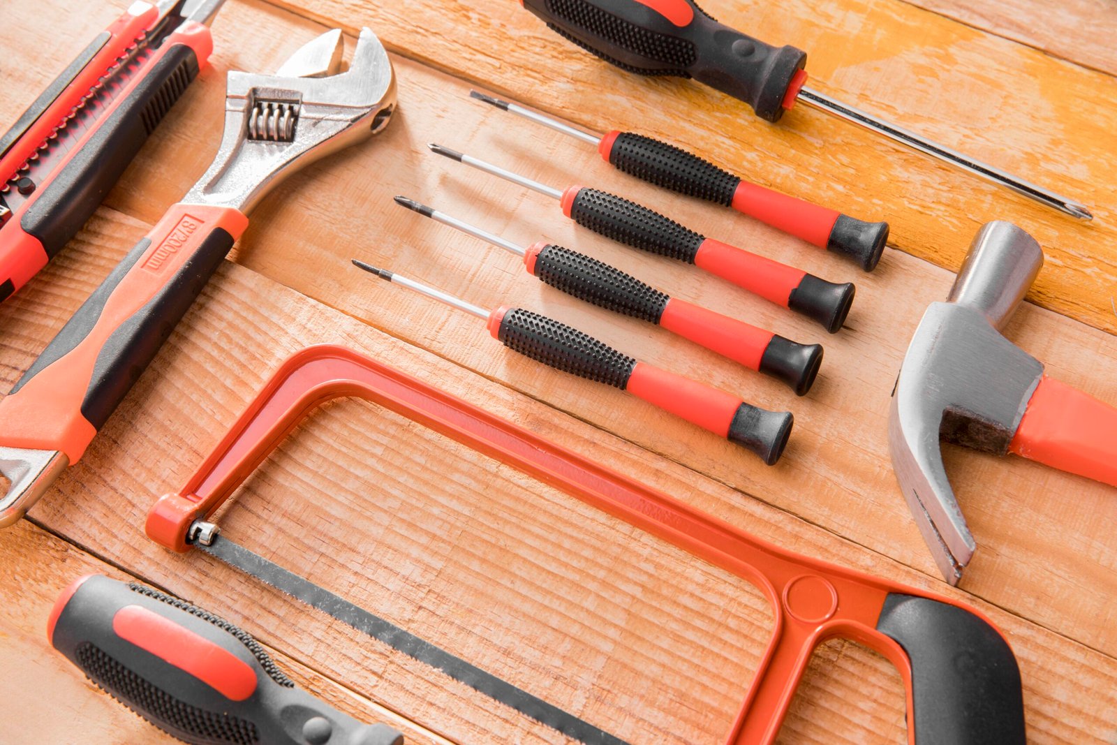 Home Tools & Hardware